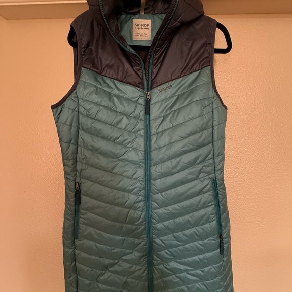 Skhoop Jackets & Blazers - Skhoop Women's Quilted Vest - Teal and Gray